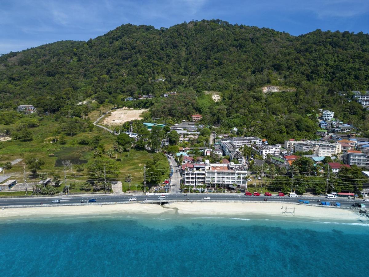 Daydream Villa Resort Phuket Exterior photo