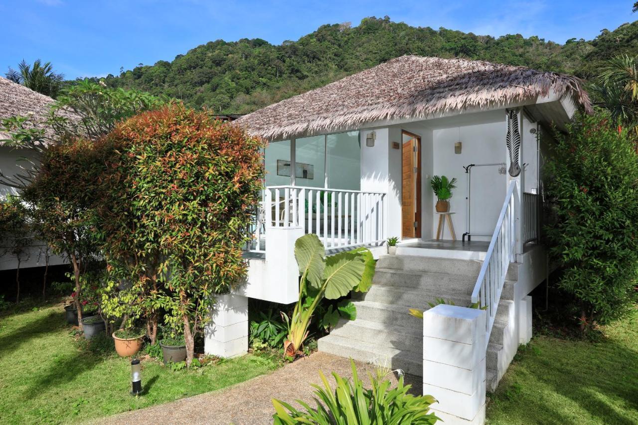 Daydream Villa Resort Phuket Exterior photo